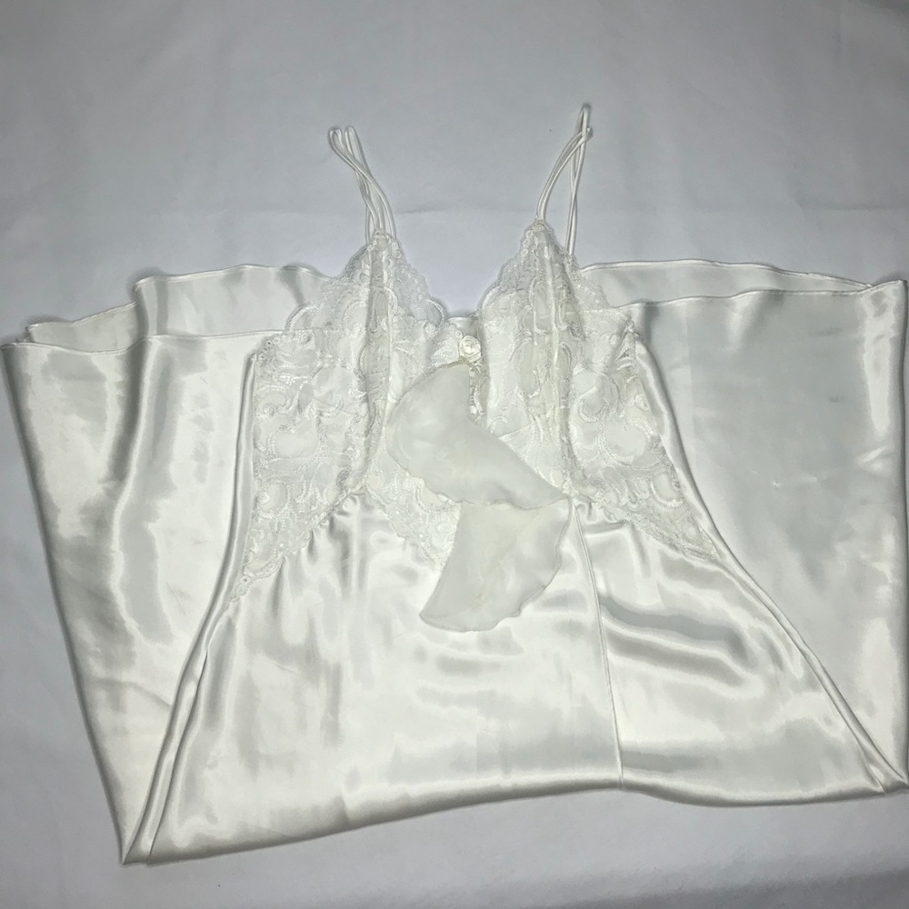 Nightgown. No brand, no tag.